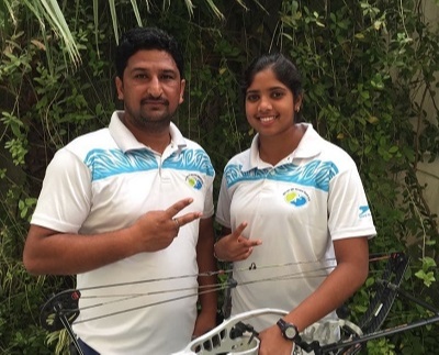 Muskan kirar and her coach Richpal Singh Salaria