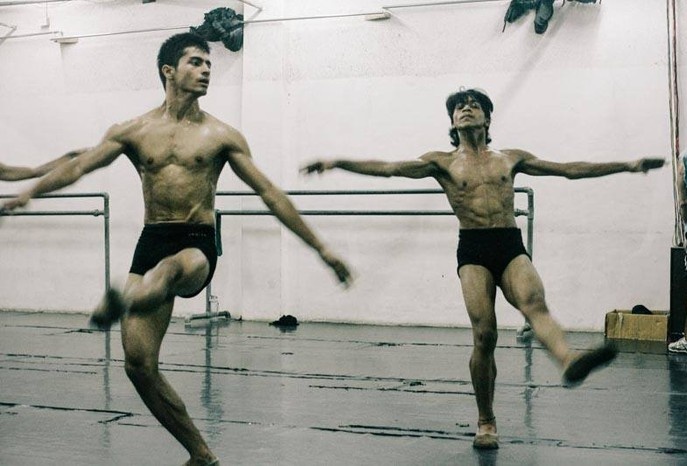 These two boys put an end to their academics and centralised their focus on learning Ballet