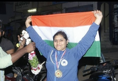 Chandrika Bollineni Strong Woman of Andhra Pradesh from the JNTU-K five times including the Strong Woman of South India title in 2019