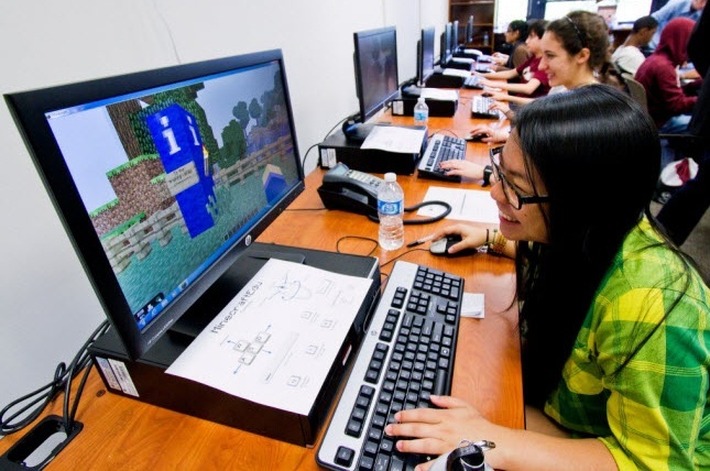 Namya and Monica began creating more lesssons on Minecraft. Eventually, other teachers and students started to join