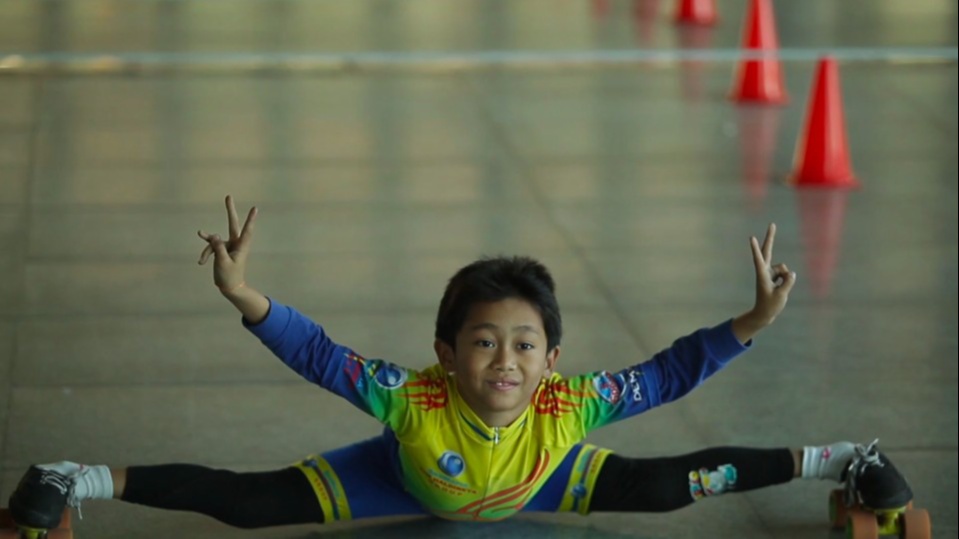 Tiluck Keisam India’s 12 YO unstoppable etched his name into Guinness for Limbo Skating