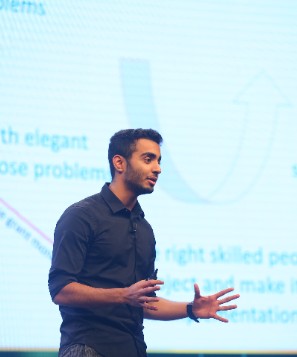 angad daryani