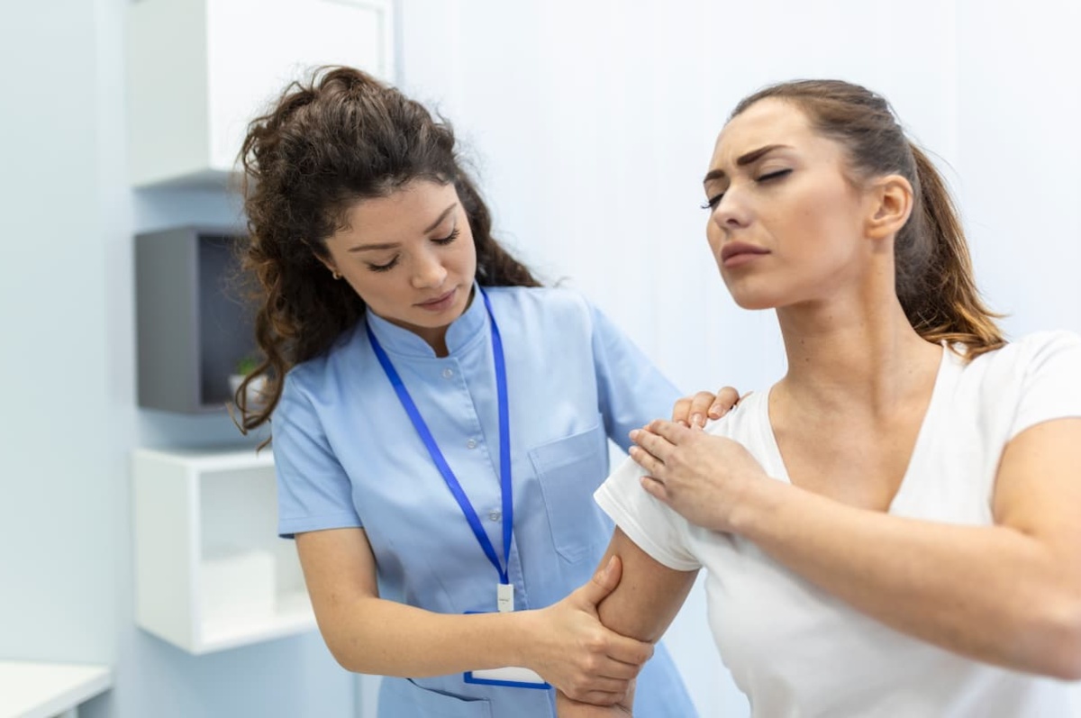 Benefits of Visiting Pain Relief Clinic